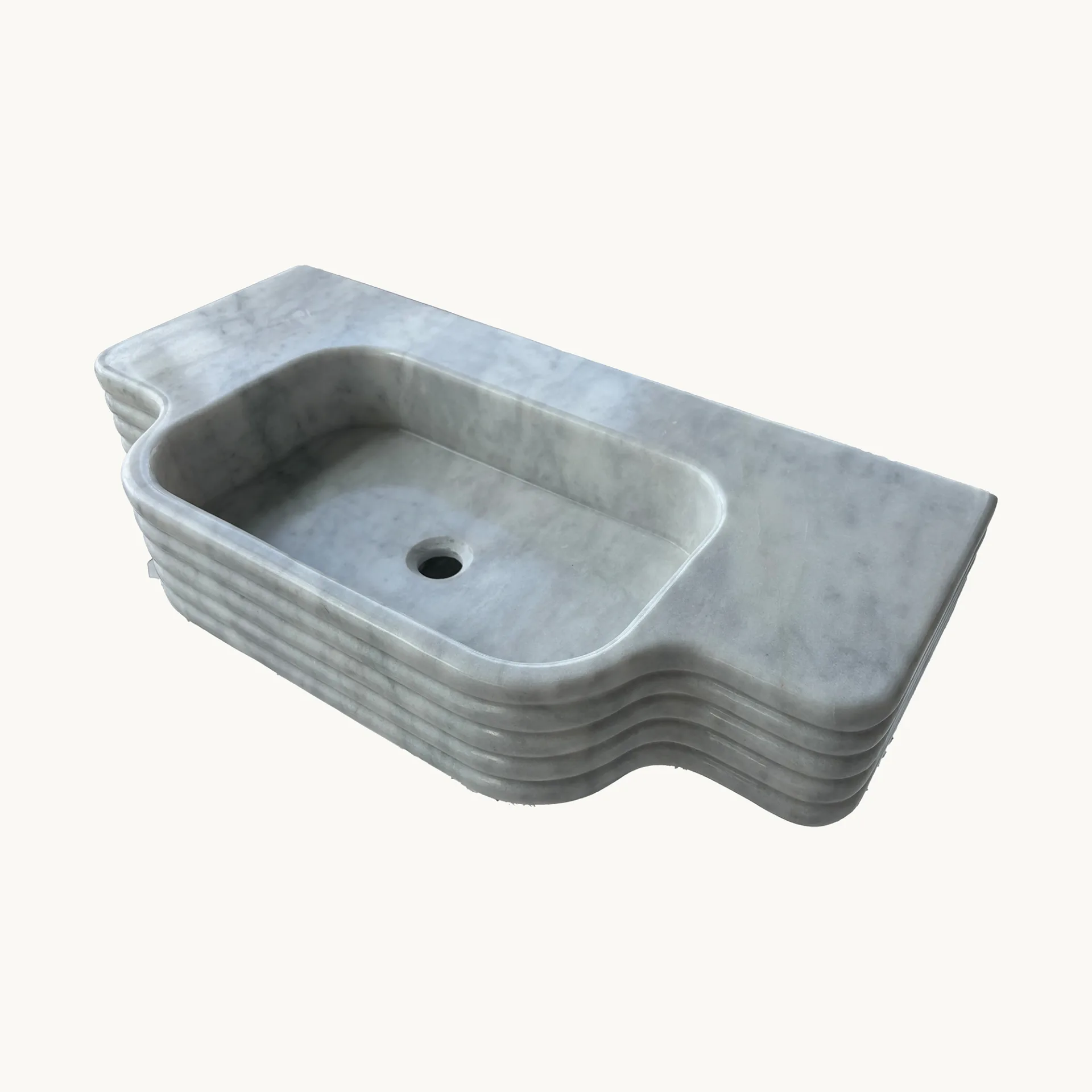 El Oyması Carrara Beyaz Mermer Lavabo – Yivli Duvar Tipi Lüks Doğal Taş Banyo Lavabosu